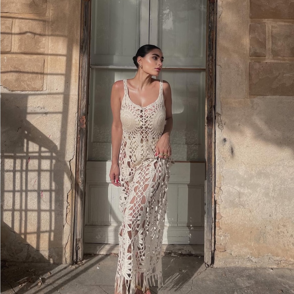 NWT Zara Elegant Cream Crochet Dress